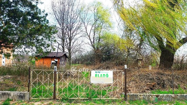 Eladó telek, Tiszajenőn 1.99 M Ft / költözzbe.hu