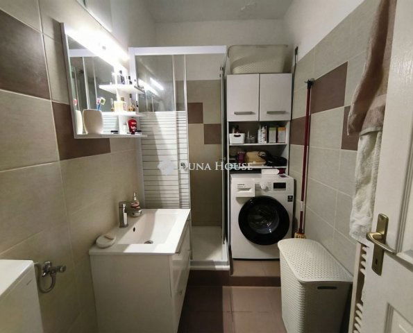 Eladó panellakás, Hatvanban, Horváth Mihály úton 37.9 M Ft