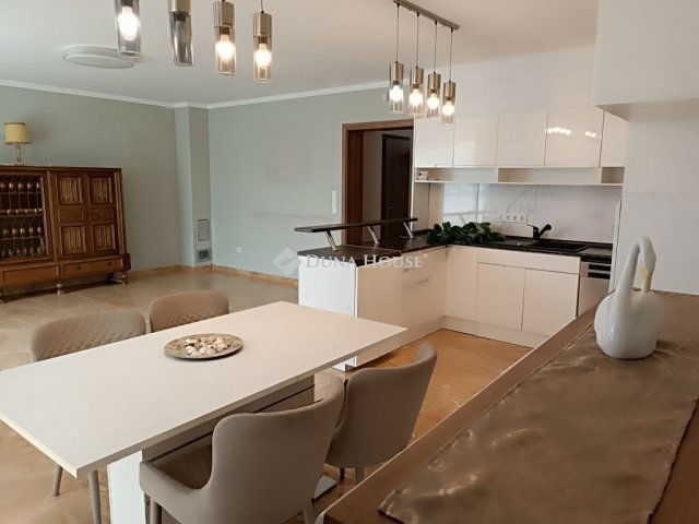 Eladó sorház, Telkin 137 M Ft, 5 szobás / költözzbe.hu