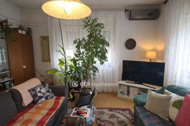 Eladó családi ház, Ócsán 79.9 M Ft, 3 szobás