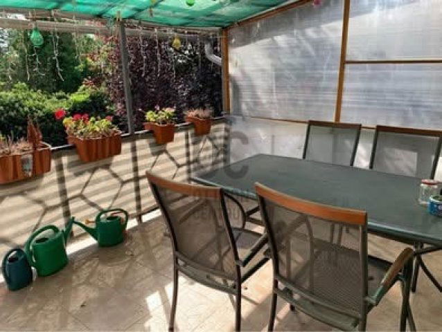 Eladó családi ház, Domonyban 64.9 M Ft, 5 szobás