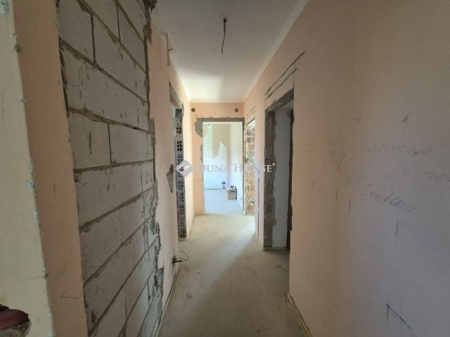 Eladó családi ház, Enyingen 42 M Ft, 4 szobás