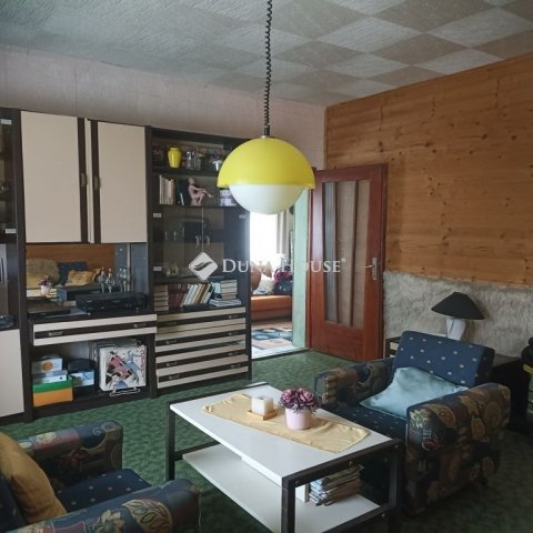 Eladó családi ház, Zalaegerszegen 28 M Ft, 2 szobás