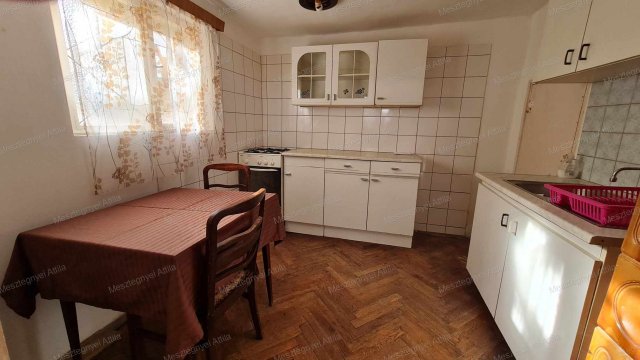 Kiadó téglalakás, albérlet, Sopronban 120 E Ft / hó, 1 szobás