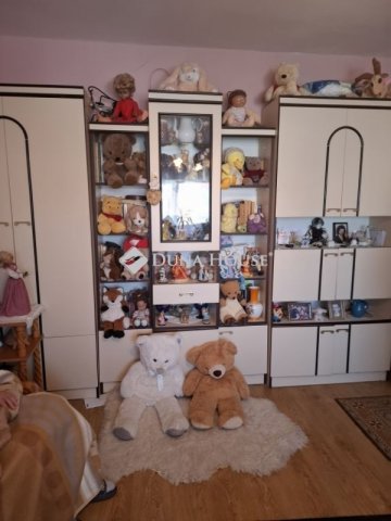 Eladó téglalakás, Szekszárdon 26.8 M Ft, 2 szobás