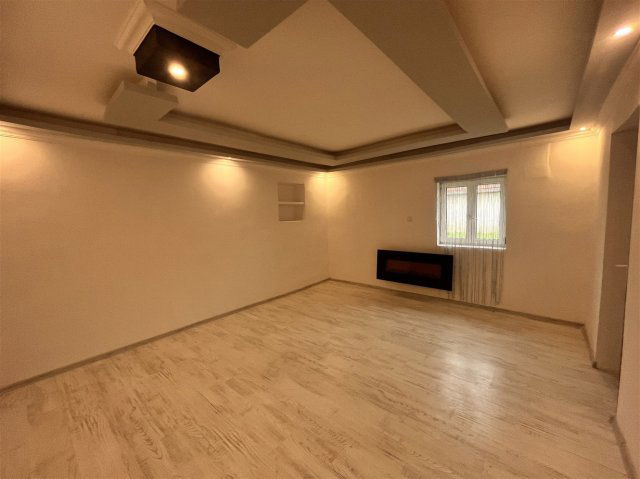 Eladó családi ház, Sarkadon 16.3 M Ft, 3 szobás