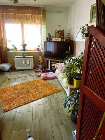 Eladó családi ház, Egerben 94.9 M Ft, 7 szobás