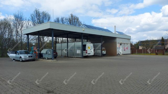 Eladó ipari ingatlan, Orosházán 150 M Ft / költözzbe.hu