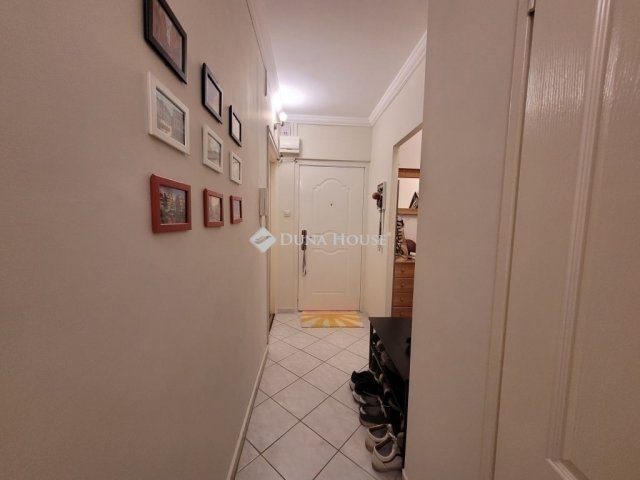 Eladó panellakás, Budapesten, XV. kerületben 79.9 M Ft, 3 szobás