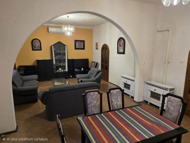 Eladó családi ház, Székesfehérvárott 84.9 M Ft, 4 szobás