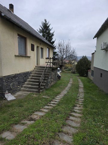 Eladó családi ház, Badacsonytomajon 54.99 M Ft, 4 szobás