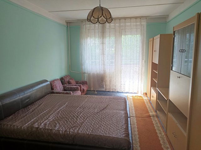 Eladó panellakás, Miskolcon 25.99 M Ft, 5 szobás