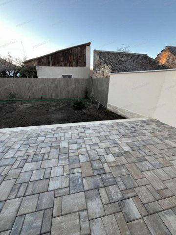 Kiadó családi ház, albérlet, Kecskeméten 500 E Ft / hó