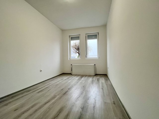 Eladó téglalakás, Gyulán 19.9 M Ft, 1 szobás