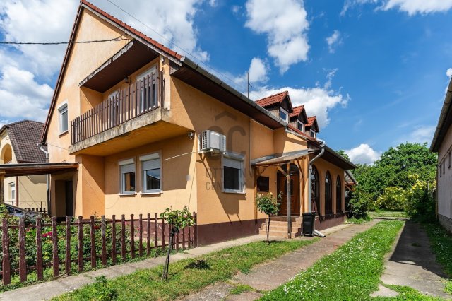 Eladó családi ház, Dunaszentgyörgyön, Csapó Vilmos utcában