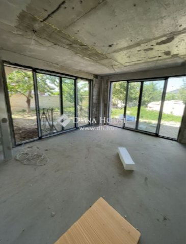 Eladó ikerház, Törökbálinton 380 M Ft, 4 szobás