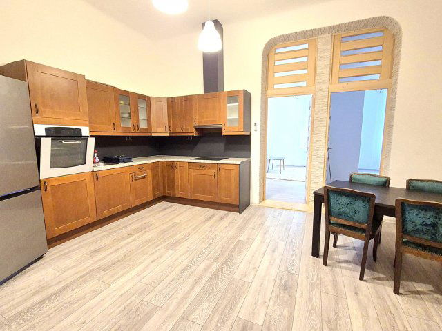 Kiadó téglalakás, albérlet, VIII. kerületben, Dankó utcában