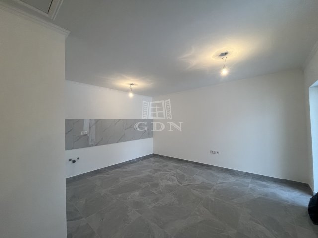 Eladó sorház, Pécelen 59.9 M Ft, 3 szobás / költözzbe.hu