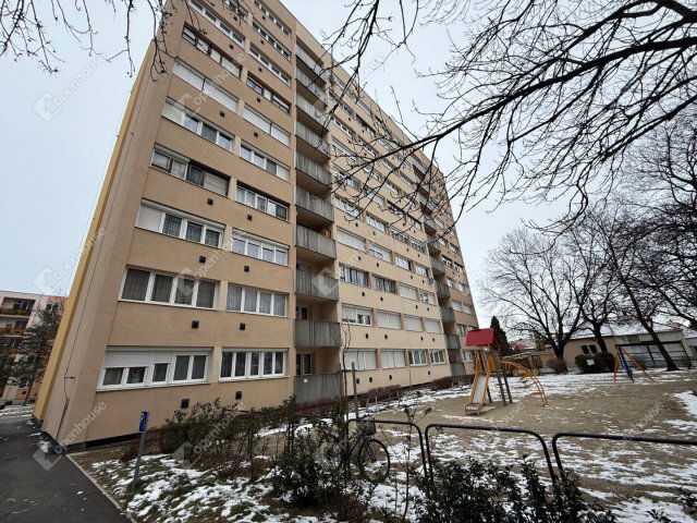 Eladó téglalakás, Szombathelyen 28.9 M Ft, 2 szobás