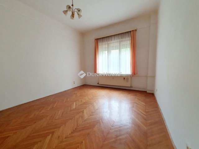 Eladó téglalakás, Budapesten, I. kerületben 94.9 M Ft, 2 szobás