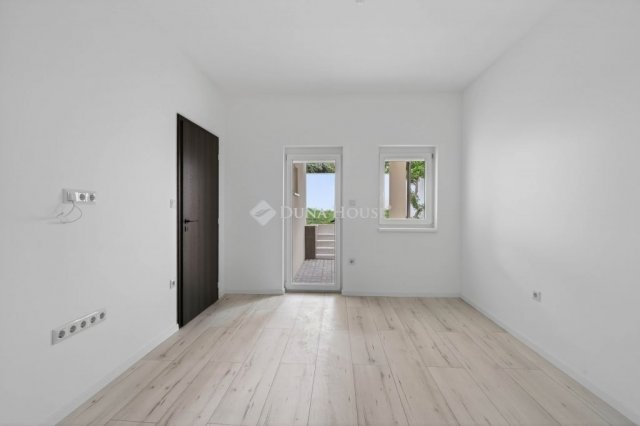 Eladó családi ház, Budakeszin 189.9 M Ft, 7 szobás