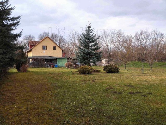 Eladó családi ház, Berhidán 55 M Ft, 4 szobás