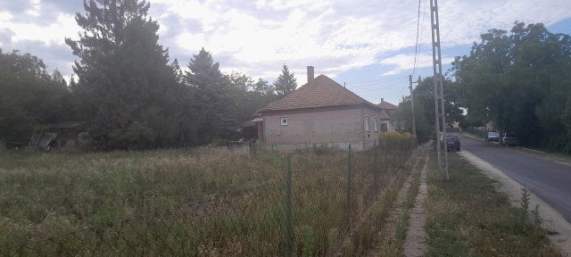 Eladó családi ház, Rózsaszentmártonon 16.9 M Ft, 2 szobás