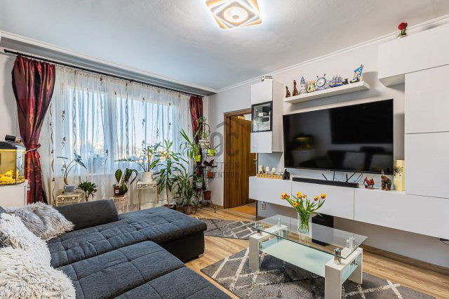 Eladó panellakás, Budapesten, XV. kerületben 74.9 M Ft, 3 szobás