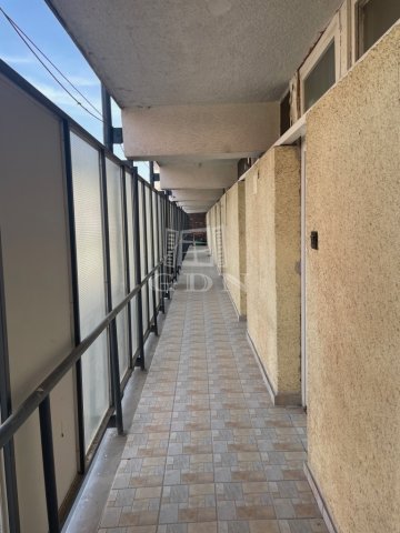 Kiadó téglalakás, albérlet, Szegeden 135 E Ft / hó, 1 szobás