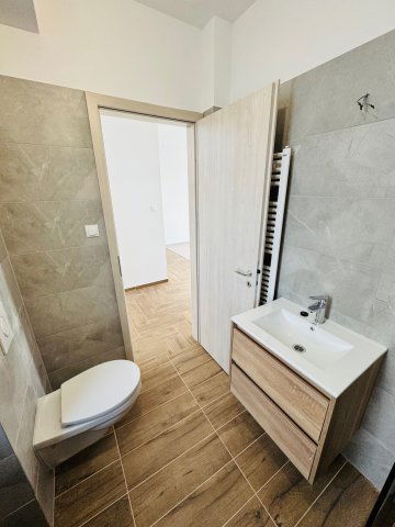Eladó családi ház, Vácrátóton 79.9 M Ft, 4 szobás