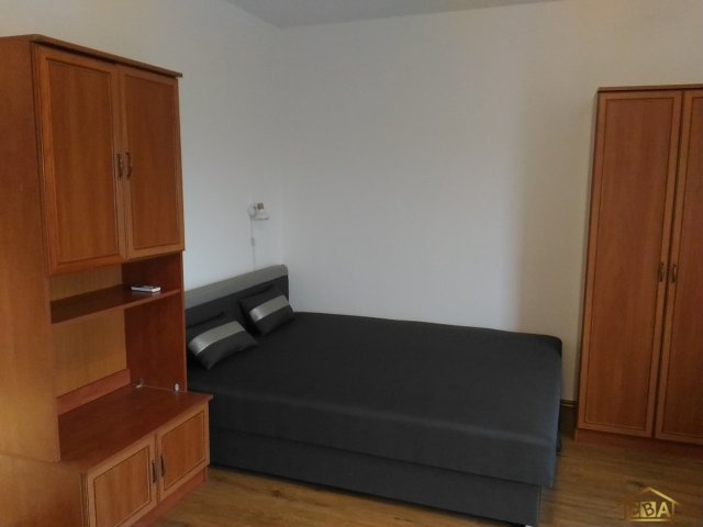 Kiadó téglalakás, albérlet, II. kerületben, Hegyi utcában