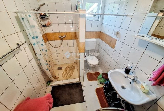 Eladó családi ház, Monoron 149 M Ft, 8 szobás