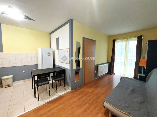 Kiadó téglalakás, albérlet, Budapesten, VIII. kerületben