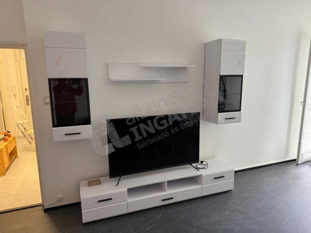 Kiadó téglalakás, albérlet, XIV. kerületben, Ungvár utcában