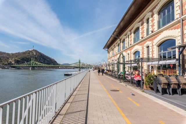 Eladó téglalakás, Budapesten, IX. kerületben, Lónyay utcában