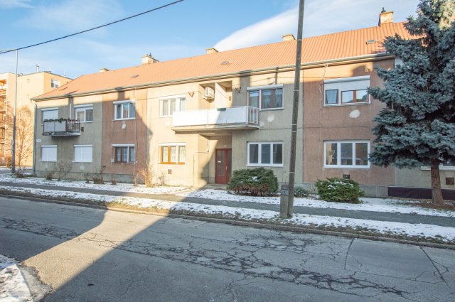 Eladó téglalakás, Szombathelyen, Jászai Mari utcában 43.9 M Ft