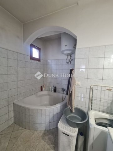 Eladó családi ház, Budapesten, XX. kerületben 201.9 M Ft