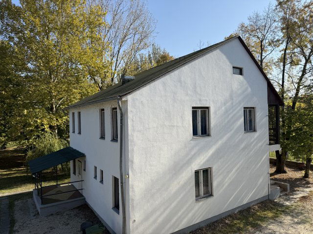 Eladó nyaraló, Zamárdiban 499 M Ft, 30 szobás