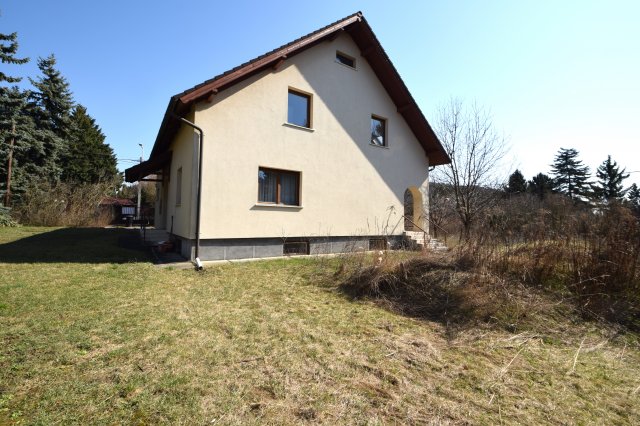 Eladó családi ház, Budapesten, II. kerületben 257 M Ft