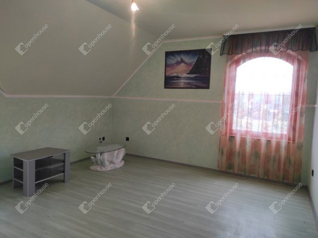 Eladó családi ház, Szegeden 89 M Ft, 4 szobás