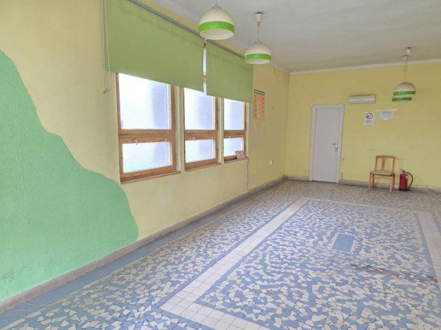 Eladó üzlethelyiség, Sellyén 19.99 M Ft, 3 szobás
