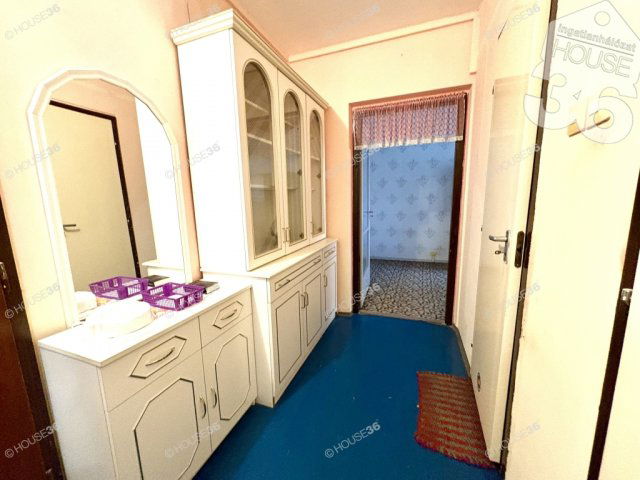 Eladó panellakás, Kecskeméten 47.4 M Ft, 2 szobás