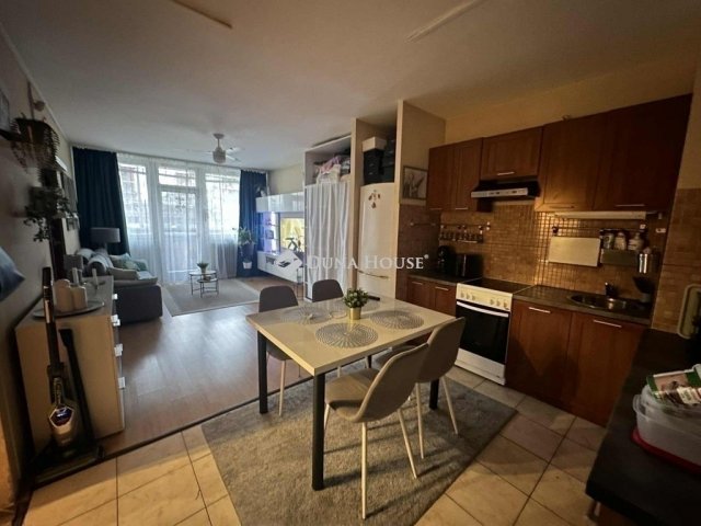 Eladó panellakás, Budapesten, XX. kerületben 64.9 M Ft, 2 szobás