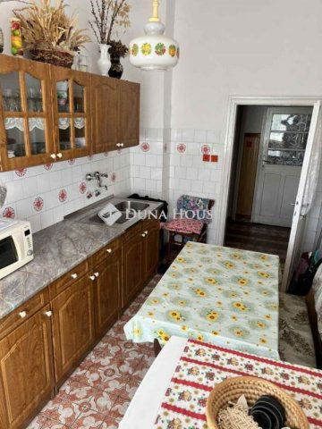 Eladó családi ház, Sárrétudvarin 35 M Ft, 6 szobás