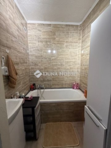 Eladó panellakás, Budapesten, XVIII. kerületben 62.9 M Ft