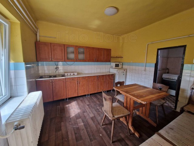 Eladó családi ház, Sántoson 32 M Ft, 3 szobás