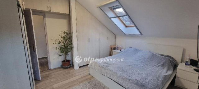 Eladó téglalakás, Ürömön 124.9 M Ft, 5 szobás