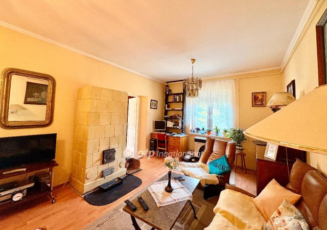 Eladó családi ház, Vámosszabadin 69.5 M Ft, 3 szobás