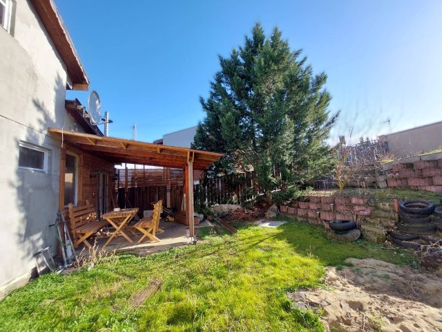 Eladó családi ház, Szigetszentmiklóson 54.9 M Ft, 2+2 szobás