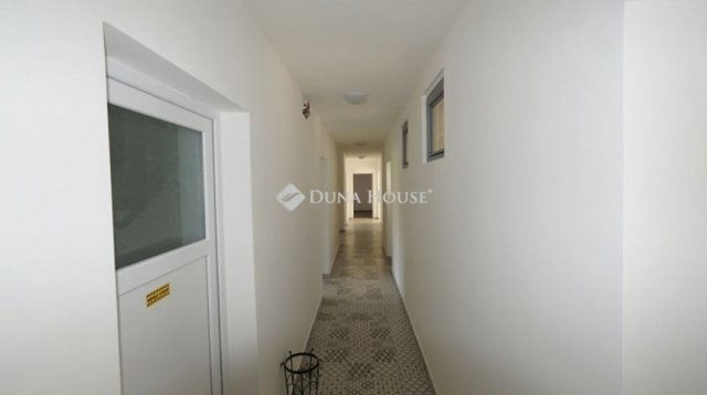 Eladó családi ház, Zalaszentivánon 130 M Ft, 2 szobás